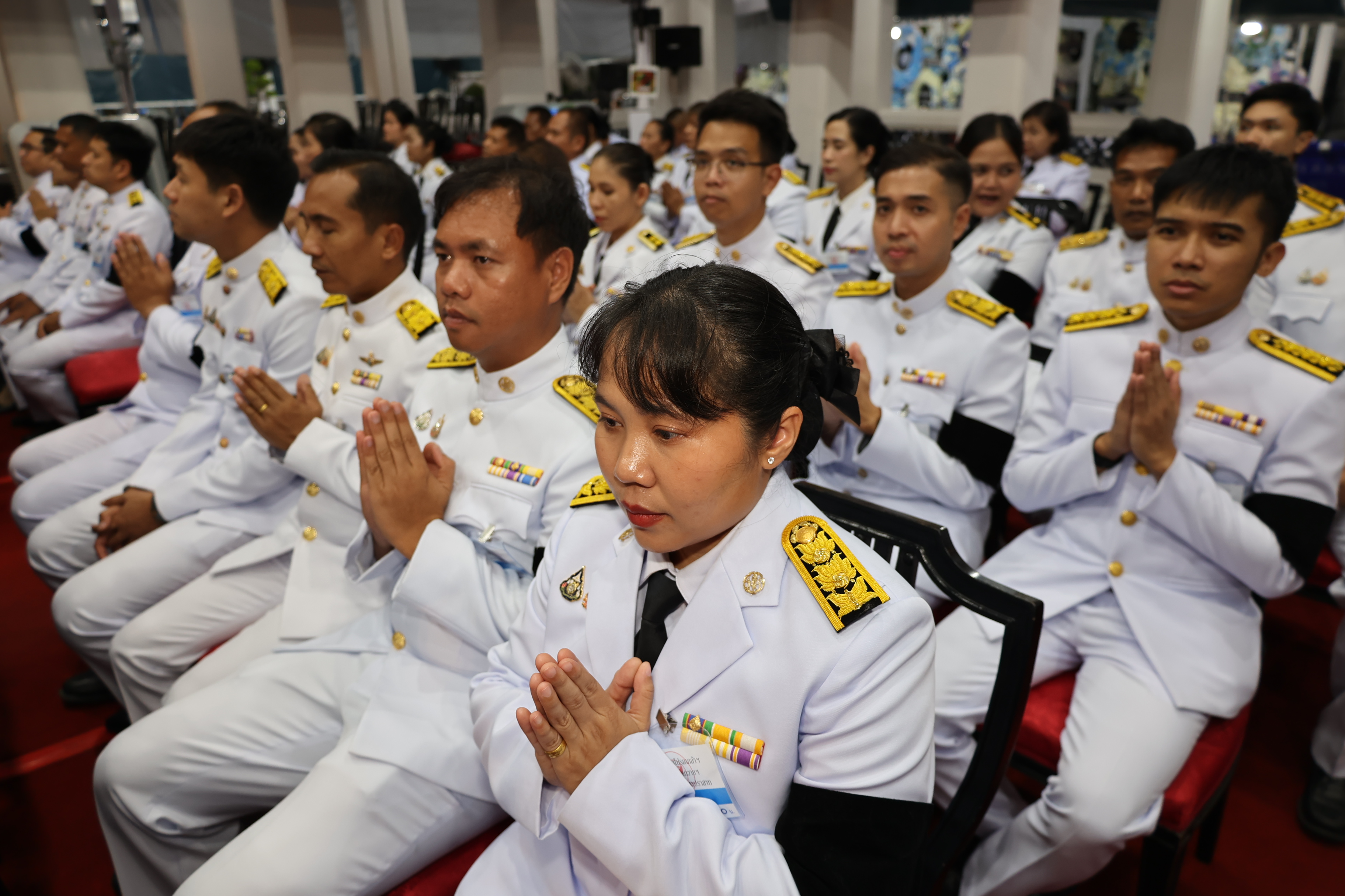 title - สำนักงานการปฏิรูปที่ดินเพื่อเกษตรกรรม รับพระราชทานพระบรมราชานุญาตให้ร่วมเป็นเจ้าภาพบำเพ็ญกุศลถวายพระบรมศพ สมเด็จพระนางเจ้าสิริกิติ์ พระบรมราชินีนาถ พระบรมราชชนนีพันปีหลวง (Re-post)